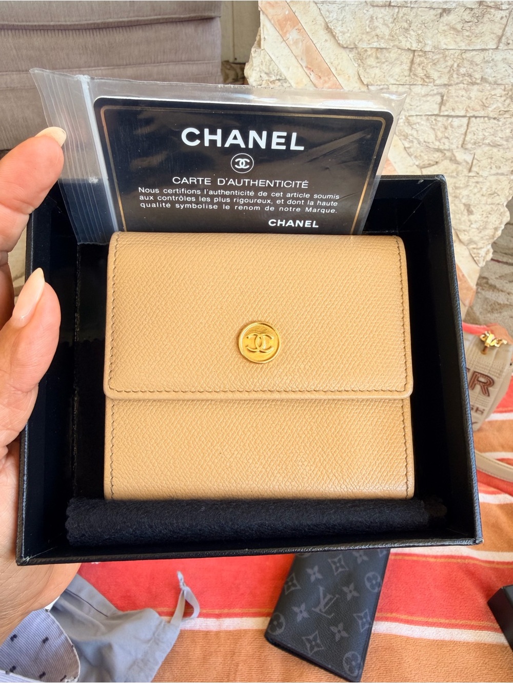 Chanel Beige Compact Wallet Complete Inclusion💝💝💝